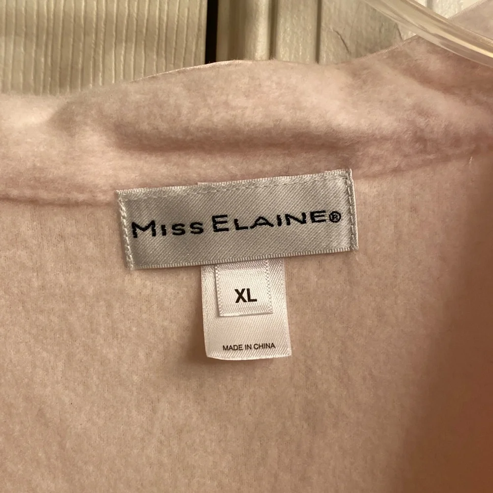 Miss Elaine pink zip up robe - Picture 5 of 5